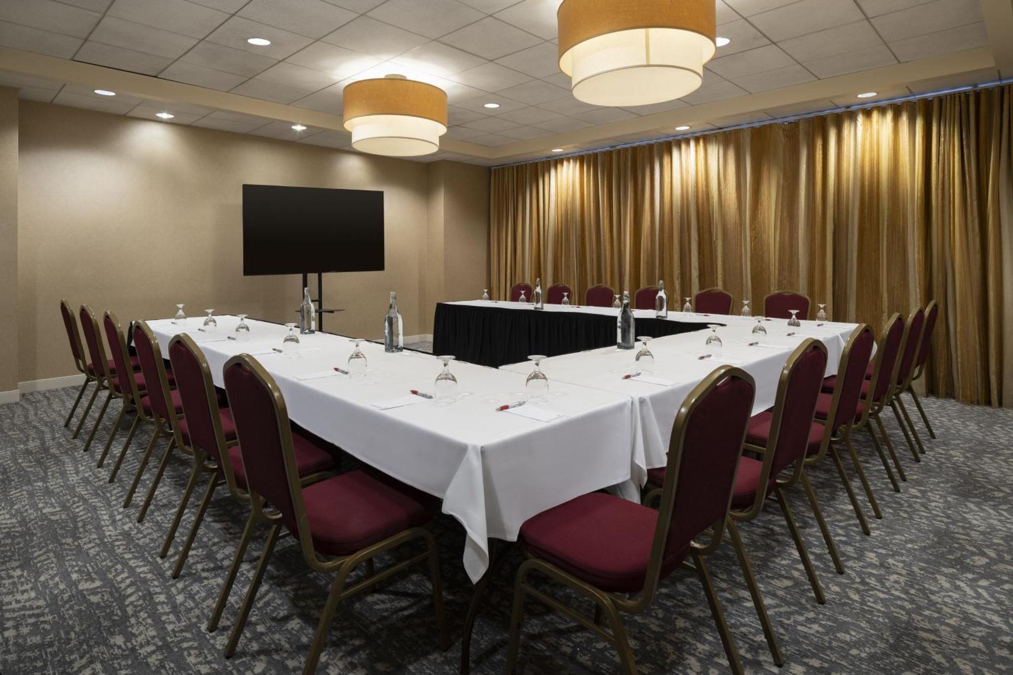Bakersfield Marriott At The Convention Center Hotel Bagian luar foto