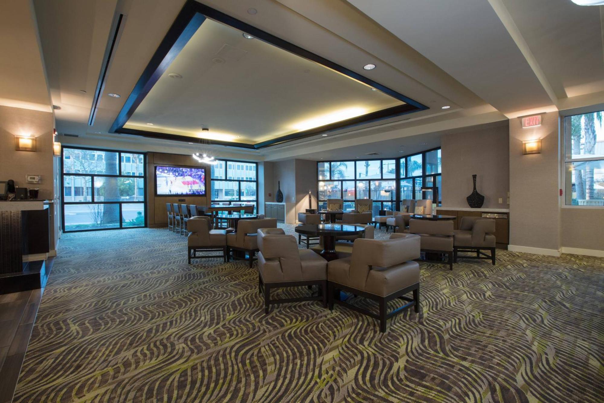 Bakersfield Marriott At The Convention Center Hotel Bagian luar foto